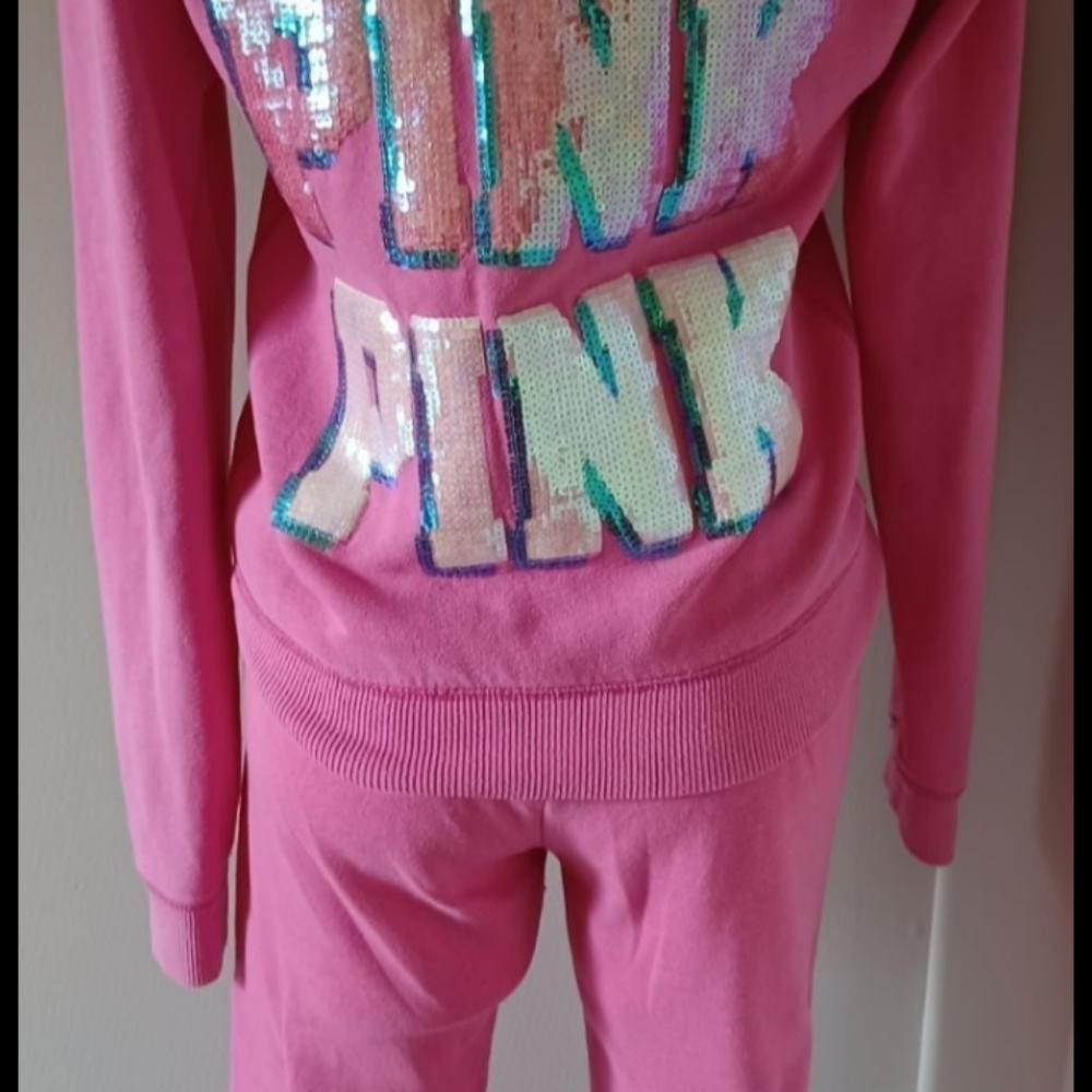 Pink Victoria Secret 💗 RARE/HTF Sweatsuit - Picture 14 of 15